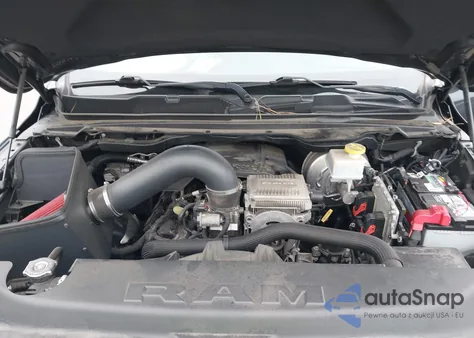 2019 Ram 1500 Limited 4X4 5'7 Box z USA, uszkodzony, nr VIN 1C6SRFHT0KN644269